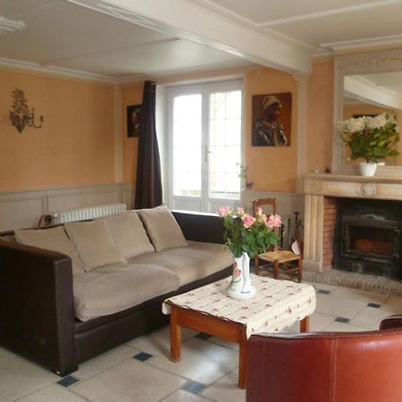 La Tonnelle Fleurie Chambres D'Hotes Sainte-Soulle Esterno foto