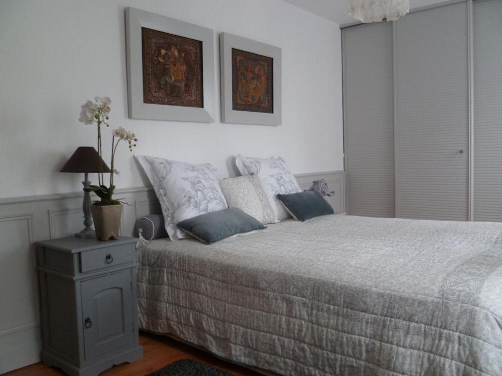La Tonnelle Fleurie Chambres D'Hotes Sainte-Soulle Esterno foto